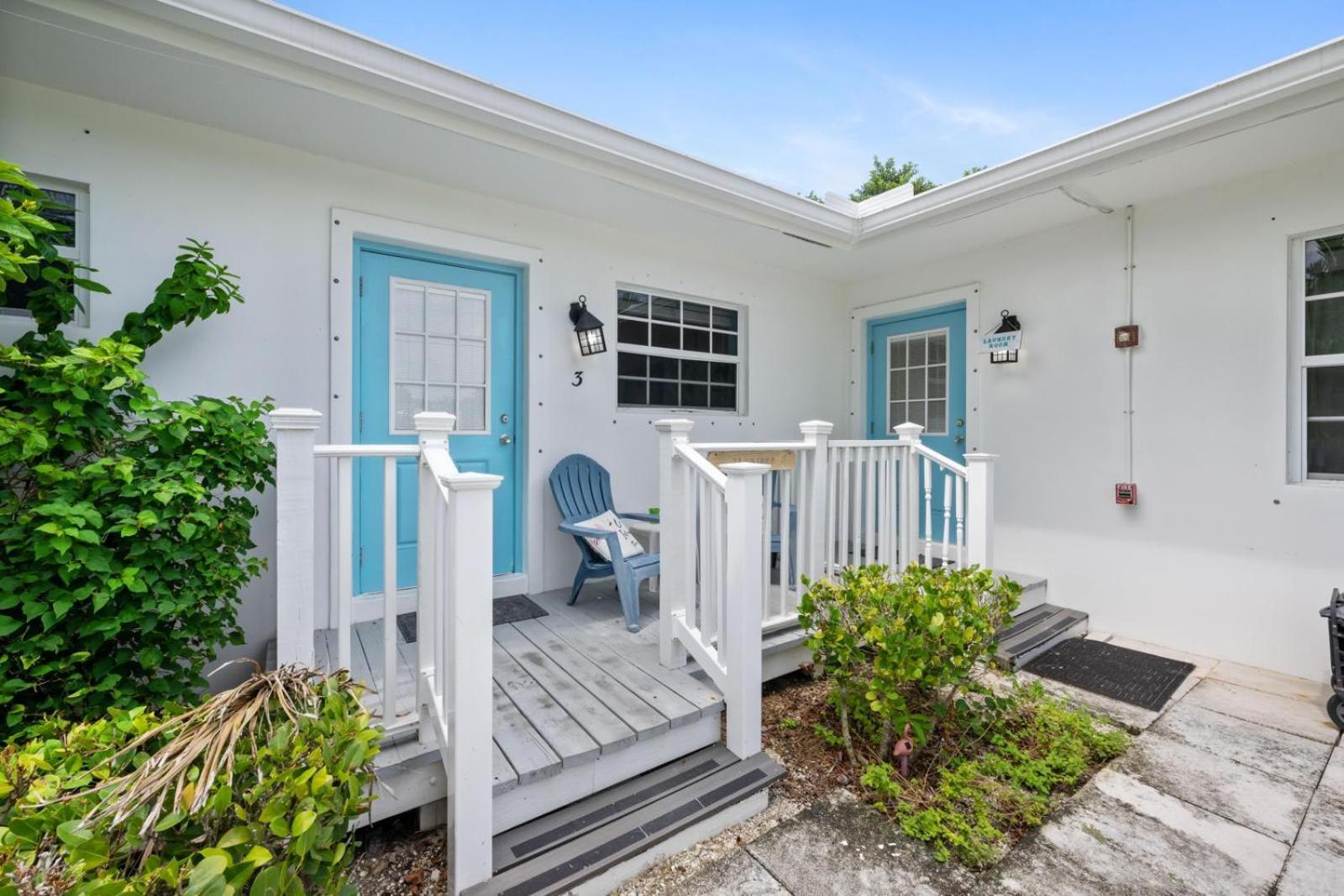 Seahorse Beach Bungalows Fort Pierce Exterior photo