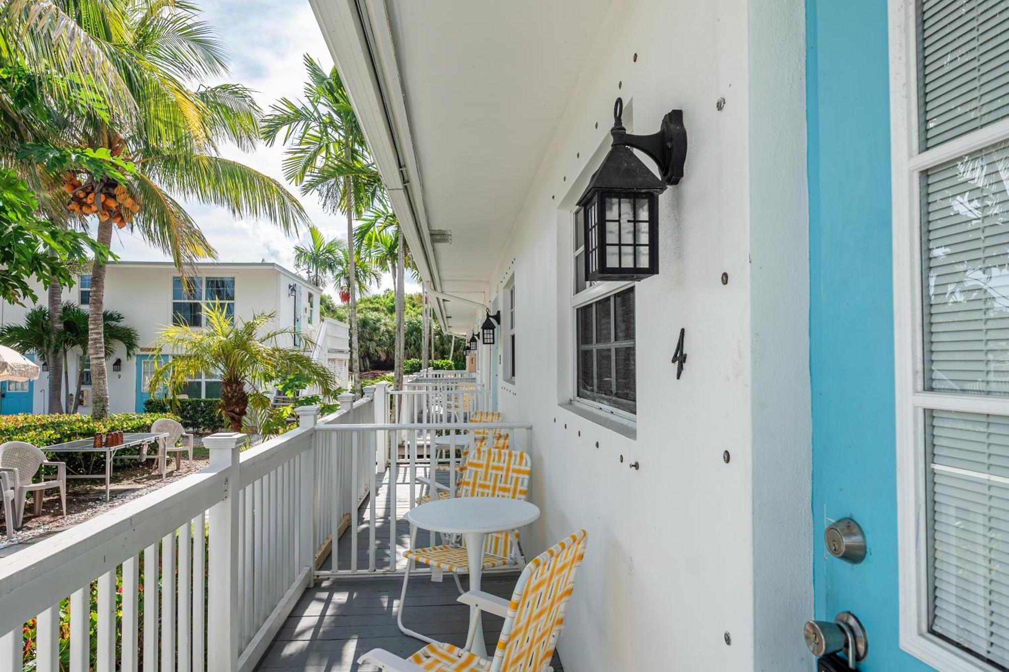 Seahorse Beach Bungalows Fort Pierce Exterior photo